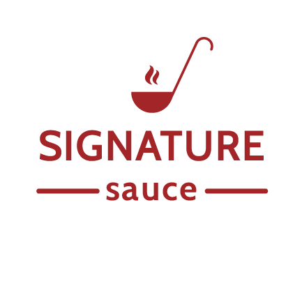 Las palabras "Salsa SIGNATURE" con un cazo y vapor por encima de ellos.