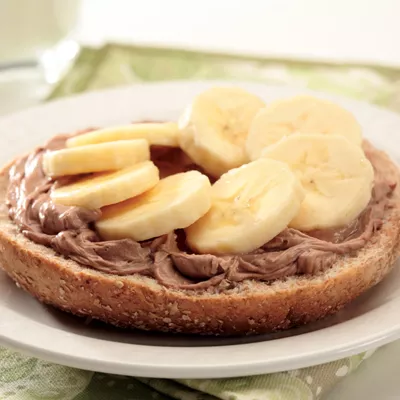 Nesquik Banana Bagel Topper
