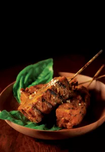 grilled curry seitan with peanut sauce