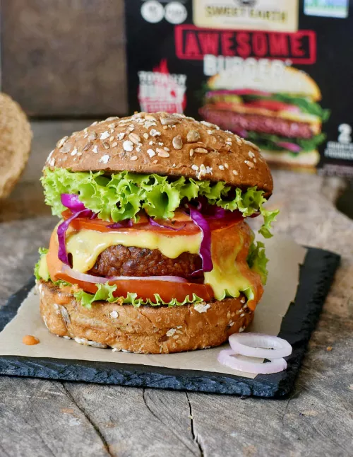 Awesome Burger & Awesome Sauce