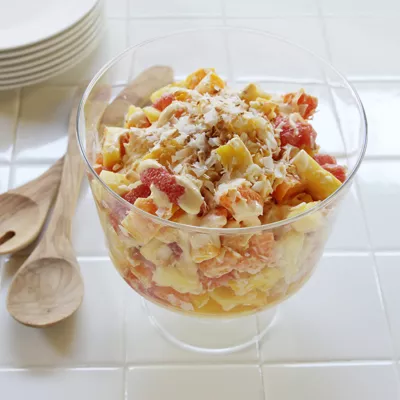 Ensalada Ambrosía de Yogur Griego