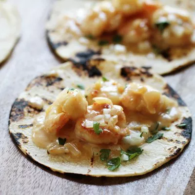 Tacos de Camarones Cremosos
