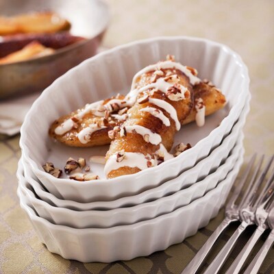 Caramelized Bananas with Pecans and Cream