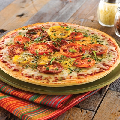 Pizza de Tomate y Albahaca