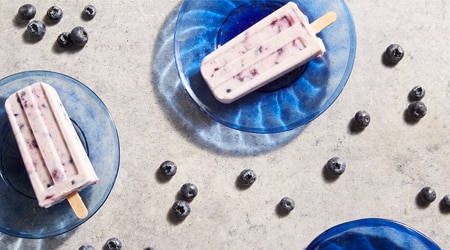 Paletas de Coco y Arándanos Azules