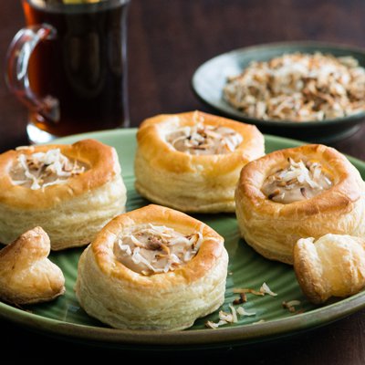 Volovánes de Natilla de Coco y Chocolate