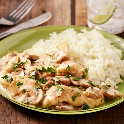 Pollo en Salsa Cremosa de Champiñones