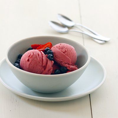Yogur Congelado de Fresas y Crema