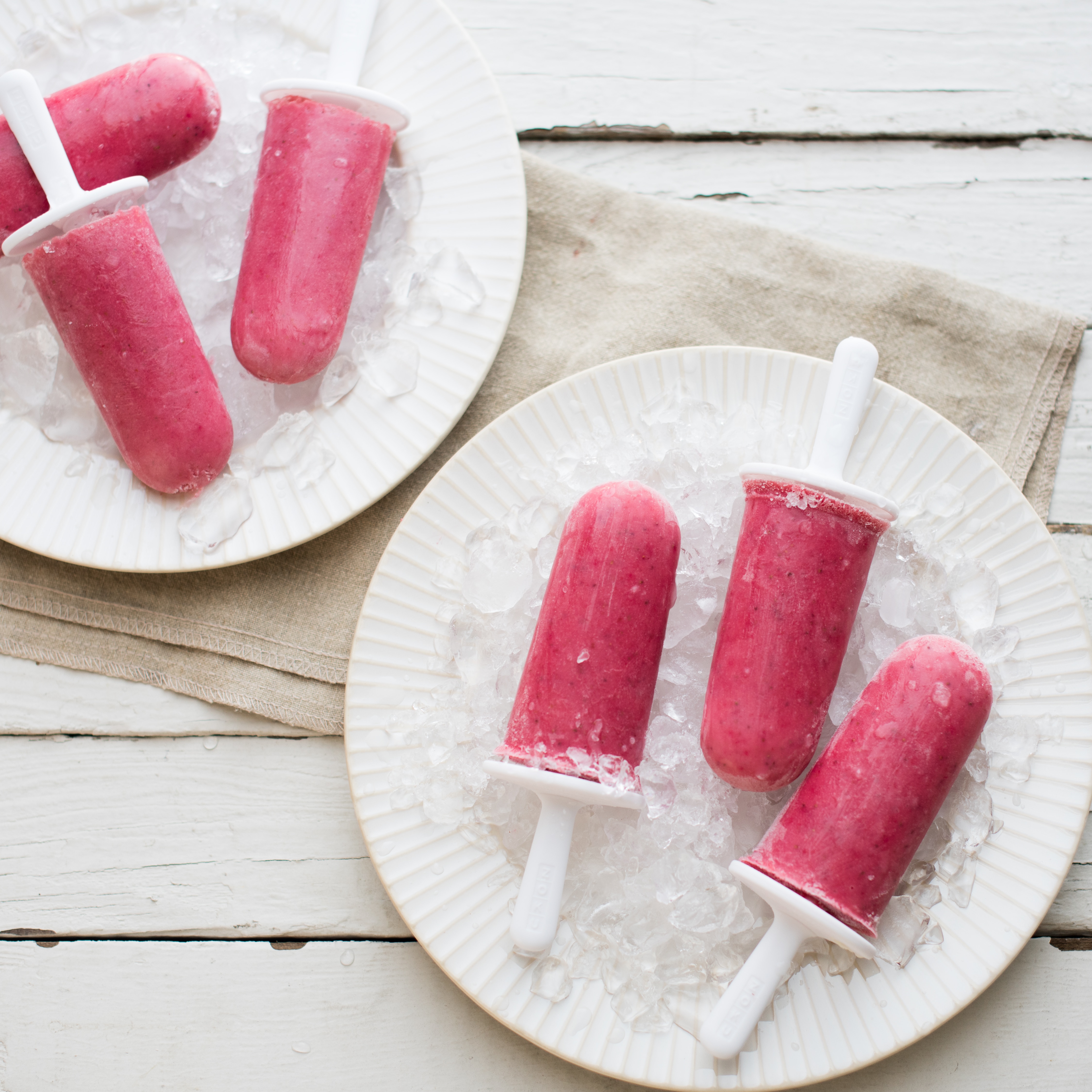 Paletas de Bayas y Crema