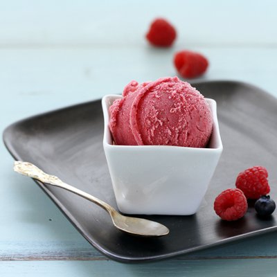 Helado de Frutos de Rojos Hecho a Mano
