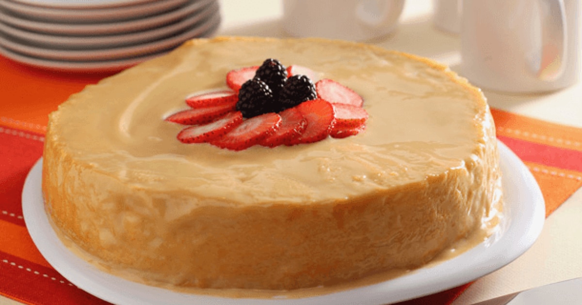 Floating Cake | Official MEDIA CREMA