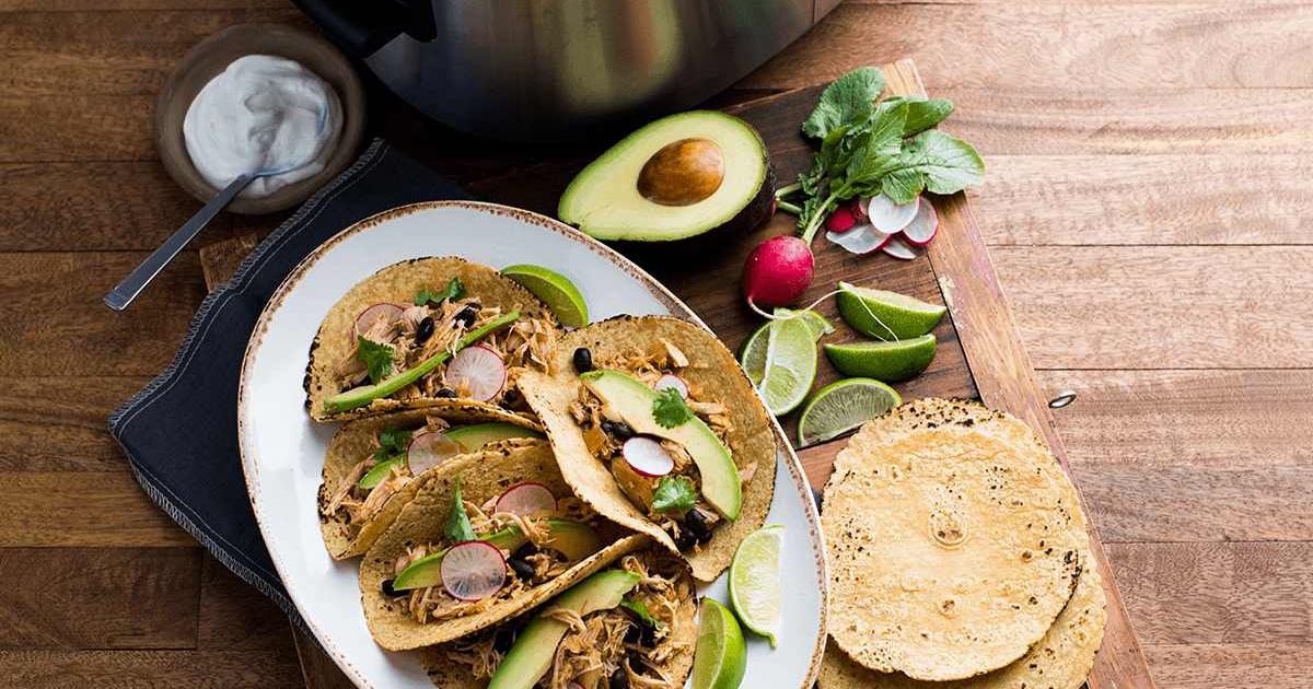Slow Cooker Chicken Tacos Official MAGGI®