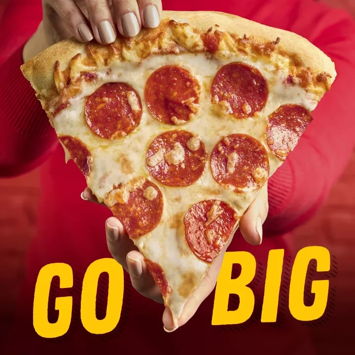 Extra Large Pepperoni Pizza