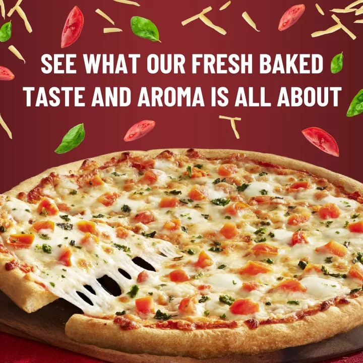 Classic Thin Crust Margherita Pizza