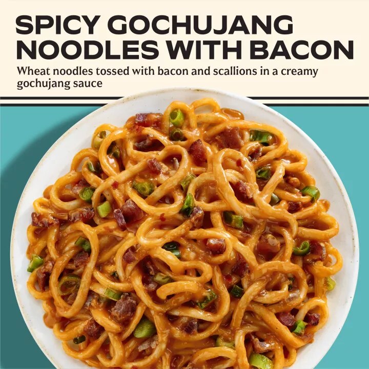 ジョンミョンページ Spicy Gochujang Noodles with Bacon Frozen Entrée | Official Mings™