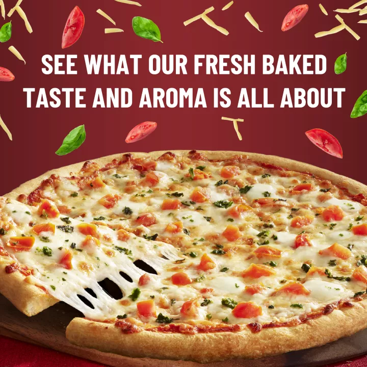 Classic Thin Crust Margherita Pizza