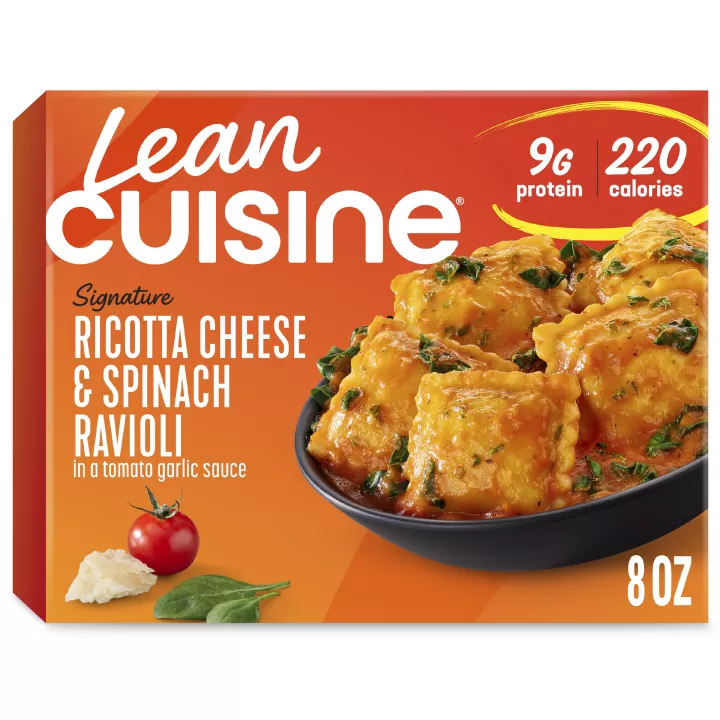 Front Center view of Lean Cuisine Features Ricotta Cheese and Spinach Ravioli Frozen Entrée 8oz NET WT 8 oz (226 g) product.