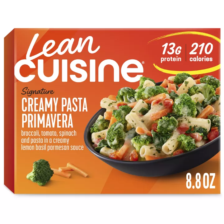 Front Center view of Life Cuisine Pasta Primavera Frozen Entrée 8.8oz NET WT 8.8 oz (250 g) product.
