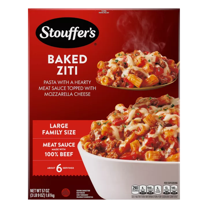 Caja de Baked Ziti con un plato de pasta y salsa debajo del nombre del producto, el logo de STOUFFER'S y una etiqueta que dice "100% PURA CARNE DE RES".