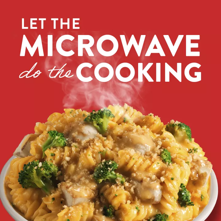 Cheesy Chicken Broccoli Pasta Bake