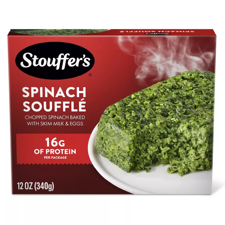 Una caja de Spinach Soufflé con un plato de soufflé de espinacas bajo el nombre del producto y el logotipo de STOUFFER'S.
