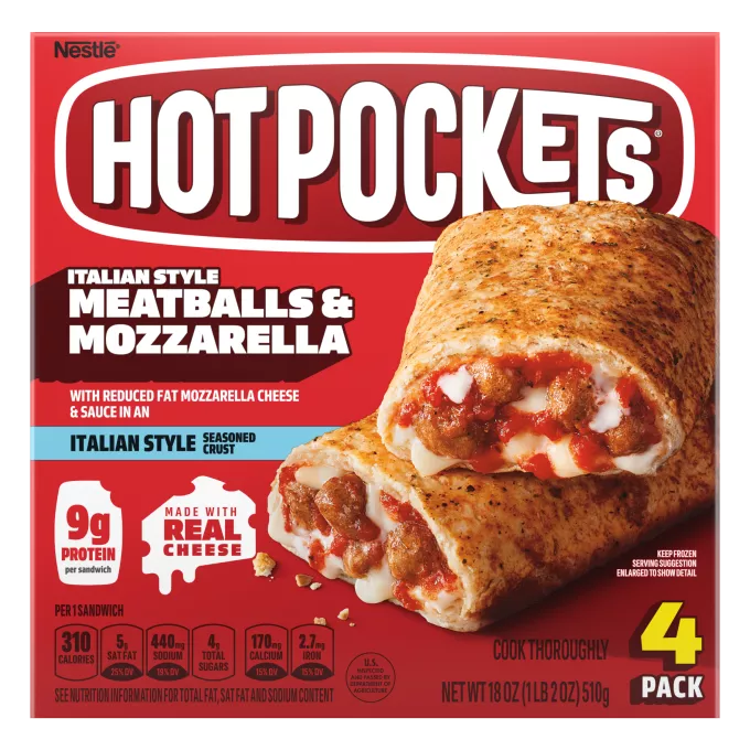 Vista frontal centrada de NESTLE HOT POCKETS sabor Meatballs and Mozzarella de PESO NETO 18 OZ (1 lb 2 oz) 510 g.