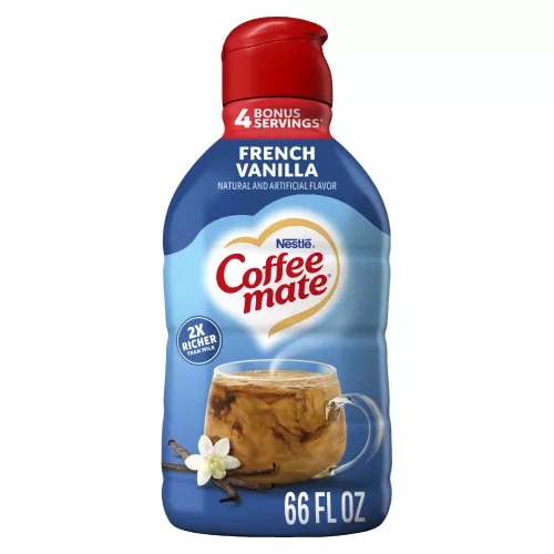 Botella de creamer French Vanilla con un vaso de café helado y vainilla que lee Probar con café helado y 4 porciones extra.