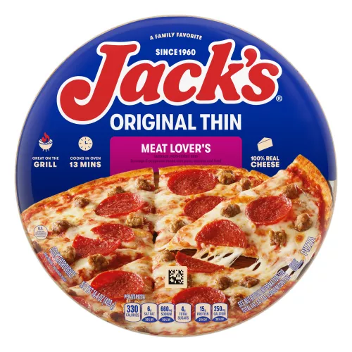 Un empaque de meat lover's pizza con una etiqueta morada, una espátula bajo una pizza y el logotipo de Jack's sobre un fondo marrón.