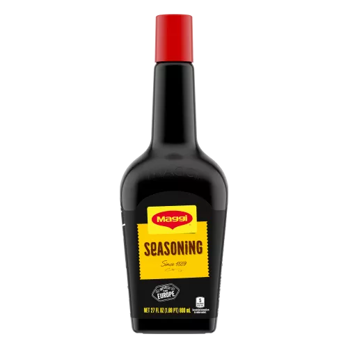 Foto con vista del frente de un envase de Sazonador europeo MAGGI de 800 ml con una etiqueta amarilla y roja brillante que lee Sazonador.