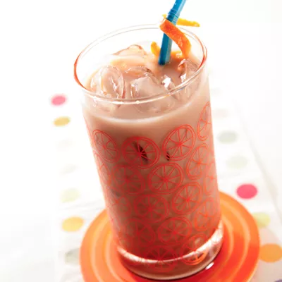 Cazuela de Tostada Francesa de Durazno y Almendras