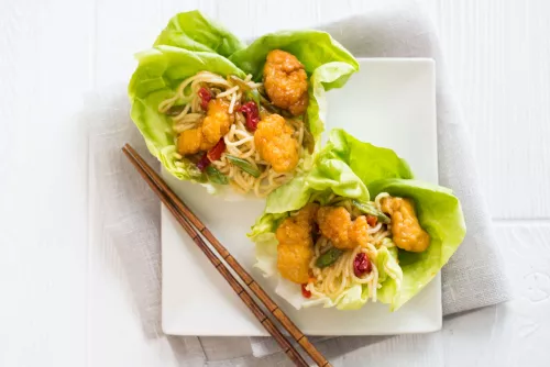 Cazuela de Tostada Francesa de Durazno y Almendras