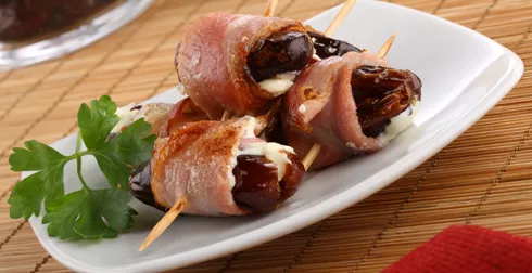 Dates with cream cheese