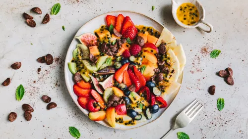 CHOCAPIC® Fruit Salad with Passion Fruit Dressing