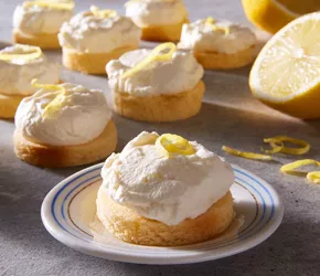 Frozen Lemonade No Bake Cupcakes