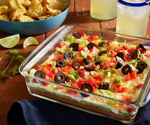 Cazuela de Tostada Francesa de Durazno y Almendras