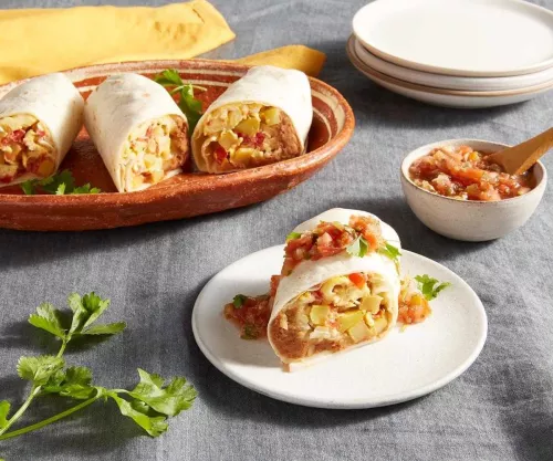 Cazuela de Tostada Francesa de Durazno y Almendras