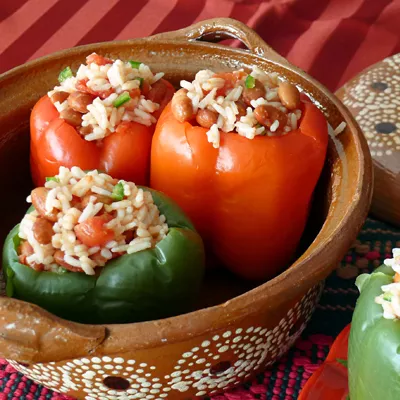 Pimientos Rellenos en la Olla de Cocción Lenta