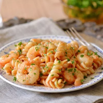 Pasta Arrabbiata de Camarones
