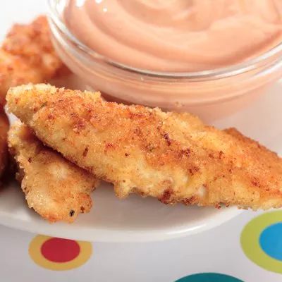 Chicken Strips with Creamy Red Dip