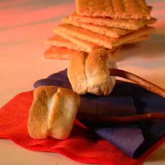 Nesquik-Filled Marshmallows