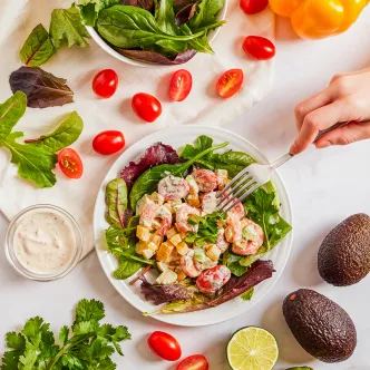 Cazuela de Tostada Francesa de Durazno y Almendras