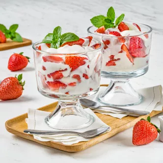 Strawberries with Cream