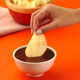 SALSA MAGGI® con CHAMOY preparada con Jugo MAGGI®