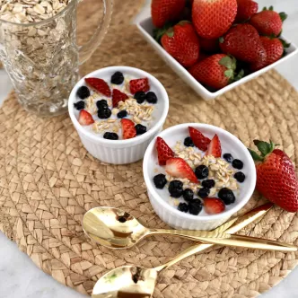 Overnight Oats with Berries
