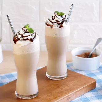 Creamy Mint Mocha Frappe