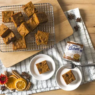 Pumpkin Dulce de Leche Bars