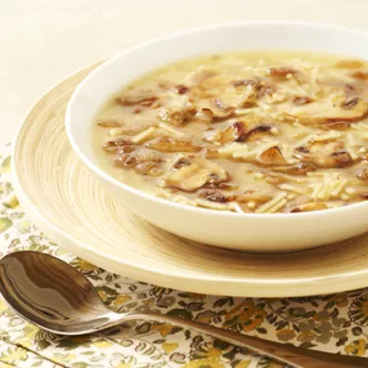 Sopa Rapida y Fácil de Hongos y Cebolla