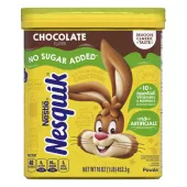 Un envase amarillo con el conejo Nesquik, una etiqueta verde que dice "Sin azúcar agregado" y un vaso de leche de chocolate.