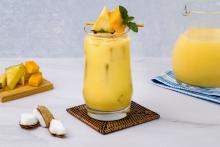 Agua de Mango, Piña y Menta